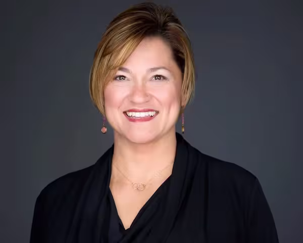 Dr. Shawna L. Solsvig headshot